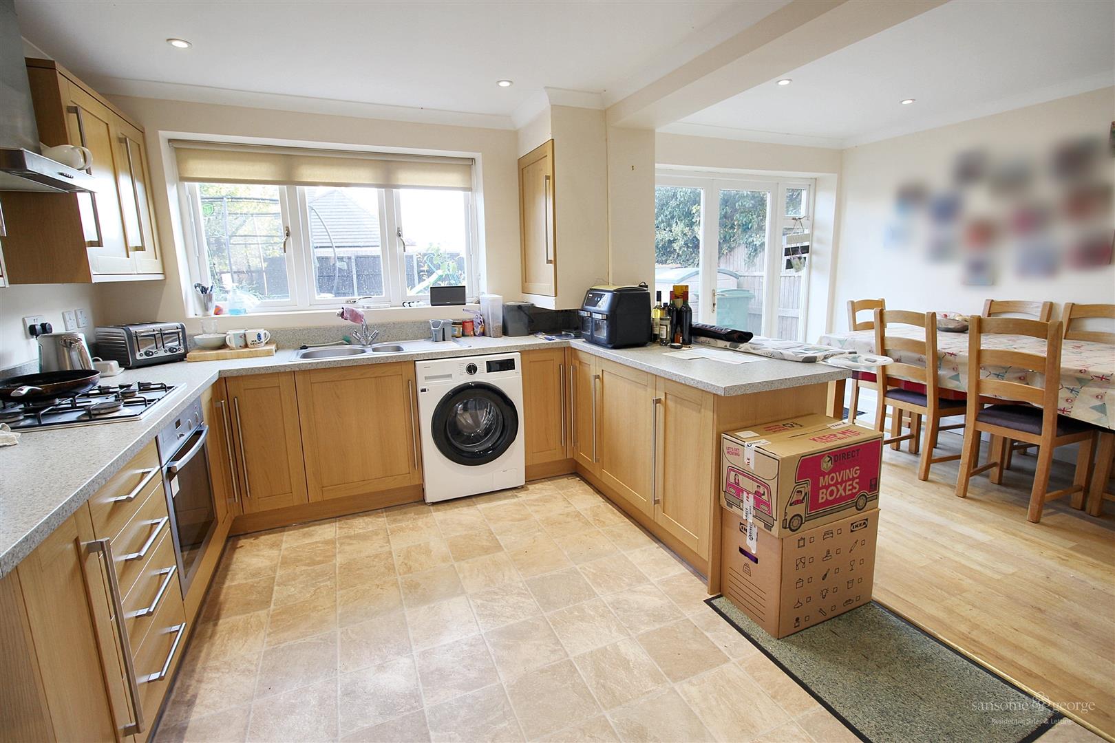 Embrook Way, Calcot, Reading